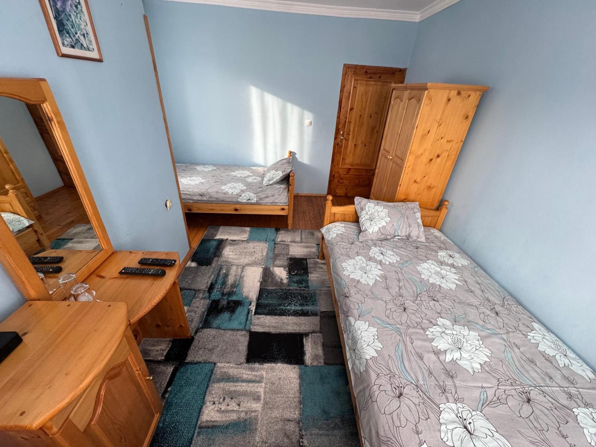 Mama Emiliya Guest House 贝利伊斯库尔 外观 照片