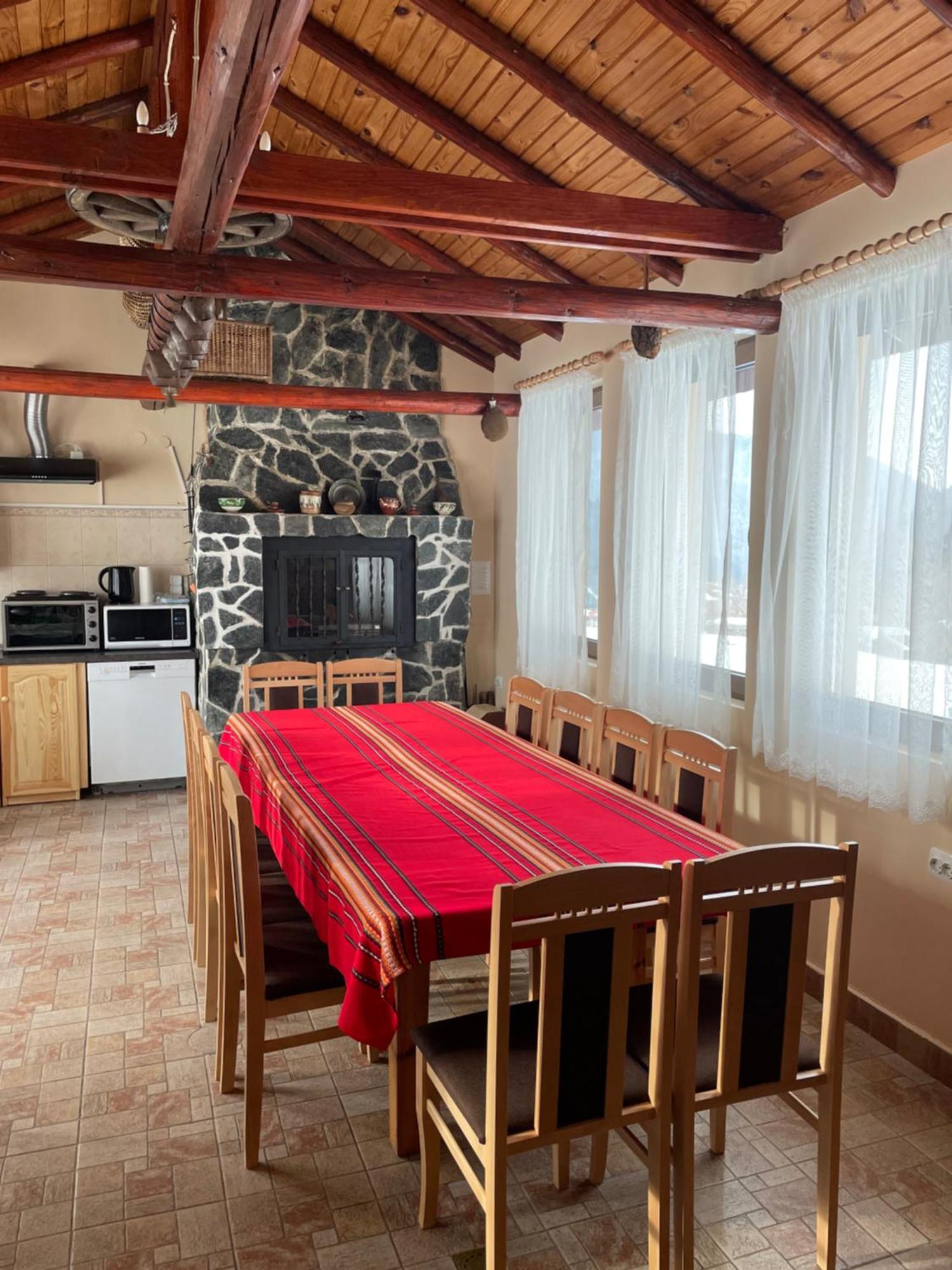Mama Emiliya Guest House 贝利伊斯库尔 外观 照片